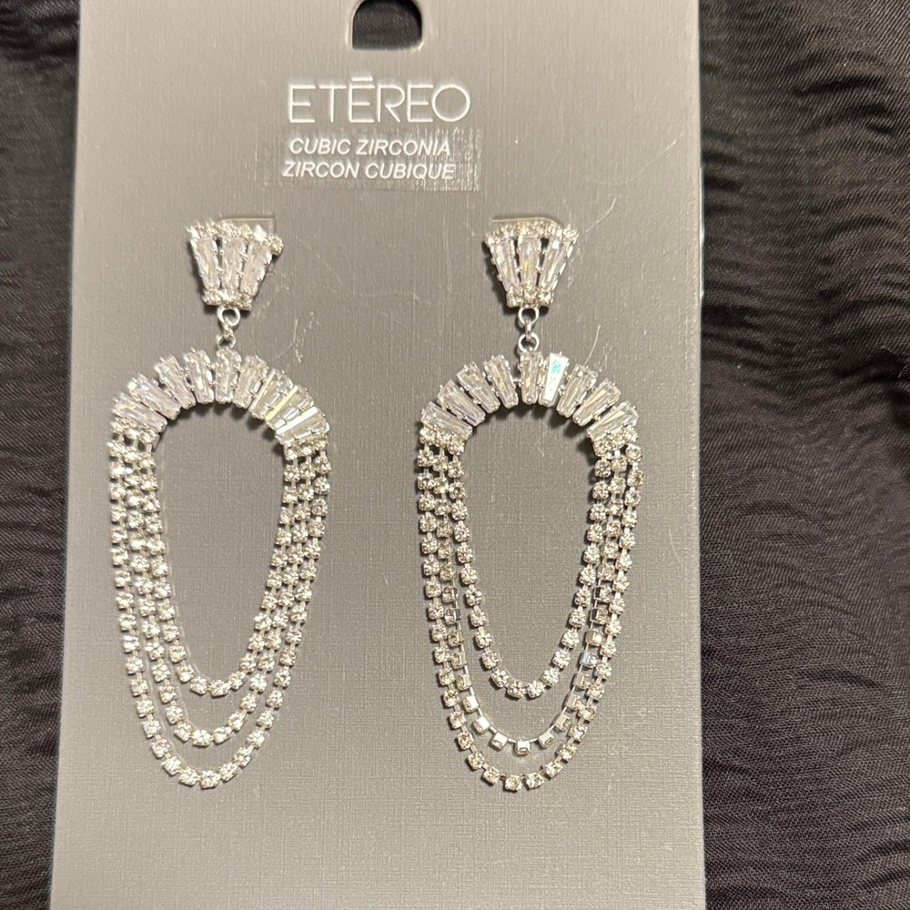 Free when you buy $30 dollars Silver Cubic Zirconia Dangle Earrings